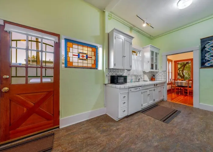 Сasa de vacaciones Historic Craftsman, 2 Bedroom 1 Ba, Close To U Of A *