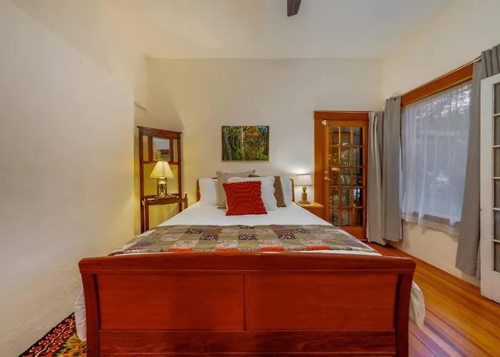 Historic Craftsman, 2 Bedroom 1 Ba, Close To U Of A Сasa de vacaciones