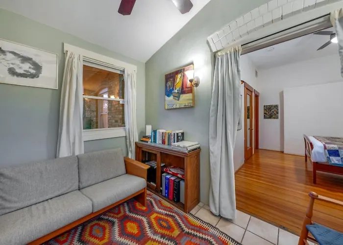 Historic Craftsman, 2 Bedroom 1 Ba, Close To U Of A * Tucson